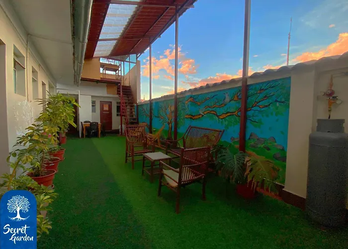 Hostal Secret Garden